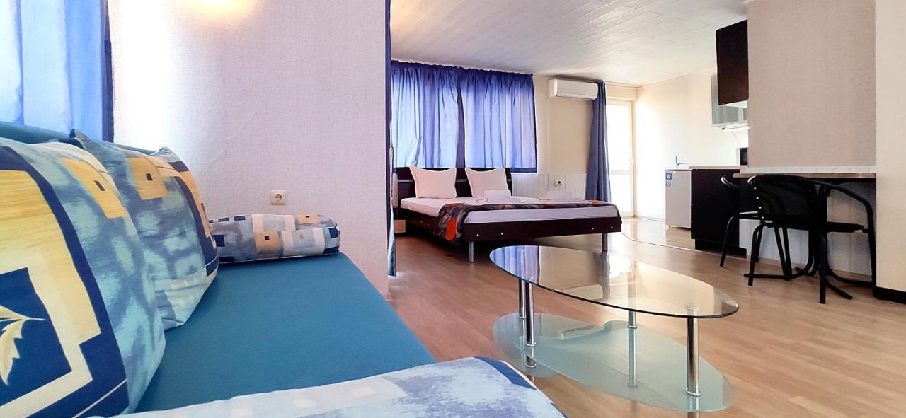 Sineva Guest House Ravda Exterior photo