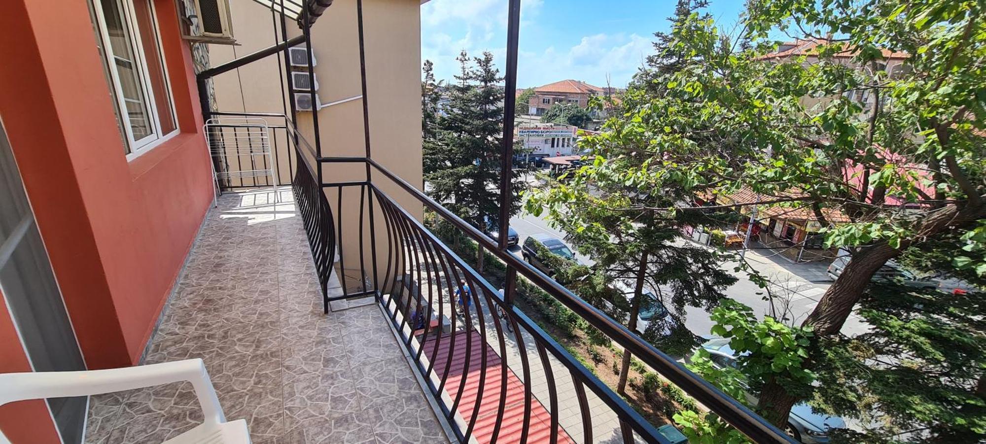 Sineva Guest House Ravda Exterior photo