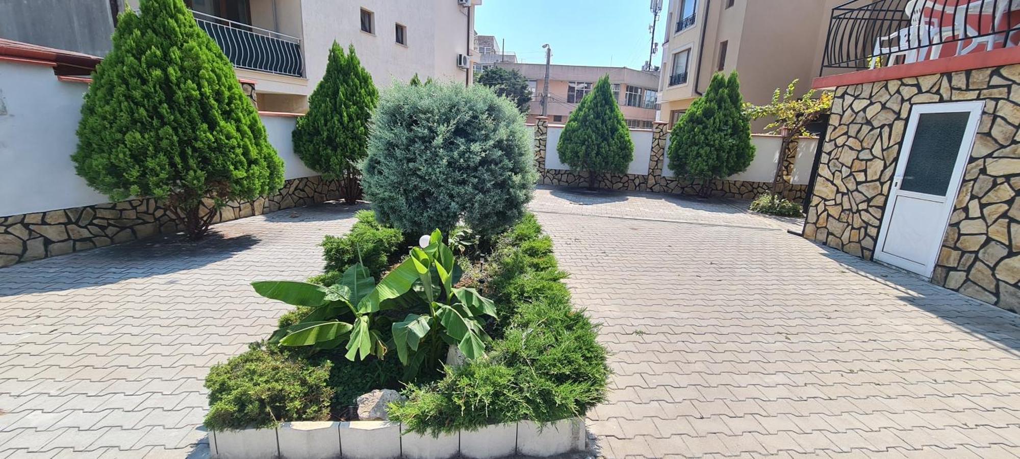 Sineva Guest House Ravda Exterior photo